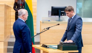 «Selle p*sahunniku hais levib juba kaugele.» Leedu kultuuriminister valab kriisis õli tulle
