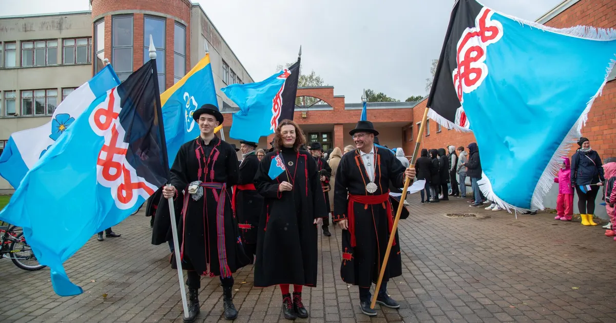Mulgi nädal paneb lipud lehvima ja raamatulehed krabisema