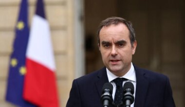 Prantsusmaa president nimetas ametisse uue valitsuse - Maailm - Postimees.ee
