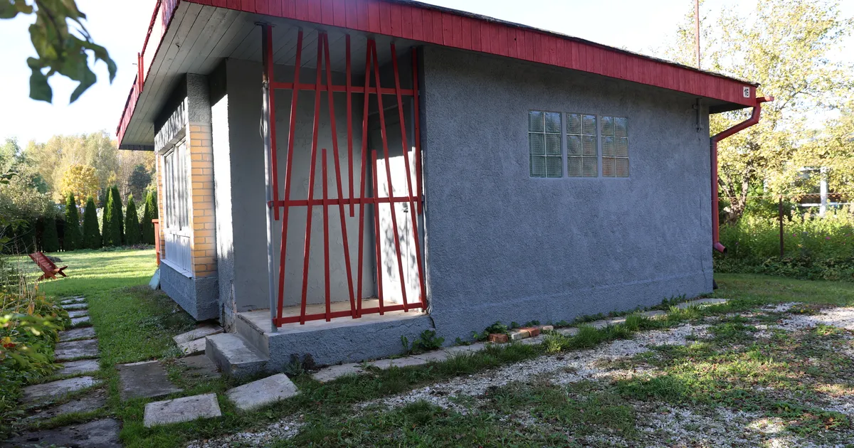 Ihastes palvekohana kasutatud aiamaja läks müüki