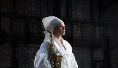 KUULAKE VAID! ⟩ Saksa kriitikud ülistavad meie Fausti