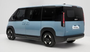 LISATUD VIDEO ⟩ KIA uus särtsukas lööb hinna ja muuga Volkswageni retrobuzzi