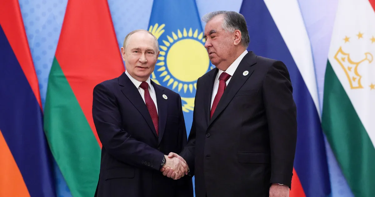 Putinit võõrustanud Tadžikistan vilistas rahvusvahelisele vahistamismäärusele