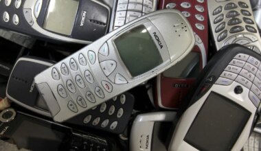 TAGASI 90NDATESSE ⟩ Kas varsti peab reisimiseks soetama eraldi mobiiltelefoni?