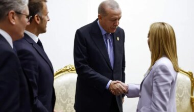 Erdoğan kutsus Itaalia peaministrit üles suitsetamisest loobuma