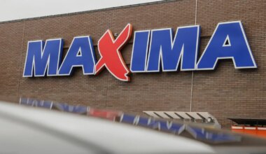 Maxima poekett kolib äri Poolas ja Bulgaarias ümber