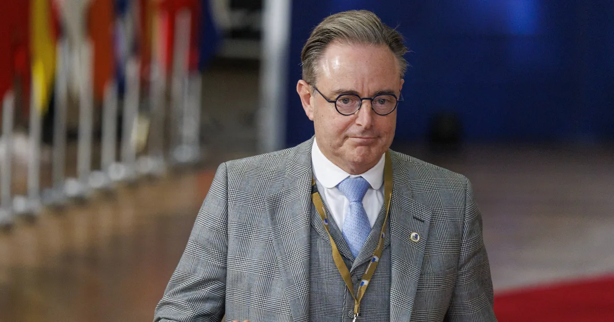 Belgia ähvardab Ukraina laenu külmutatud varadest rahastamise peatada - Maailm - Postimees.ee