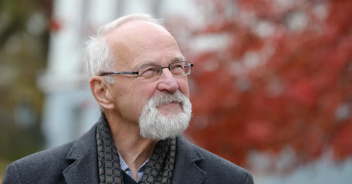 AK ⟩ Peeter Tulviste mälus ja ajaloos