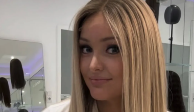 Vähiga võitlev noor kaunitar näitas, kui võluv saab olla parukaga