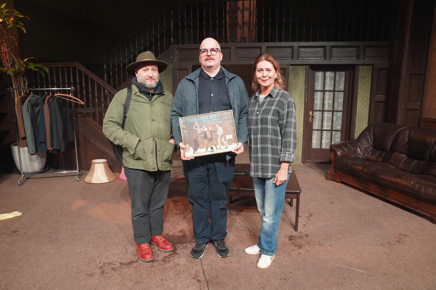 Rakvere teatripubliku lemmikud 85. hooajal on Peeter Rästas, «Tsikaadide aeg», mille lavastas Peeter Raudsepp, ja Ülle Lichtfeldt.