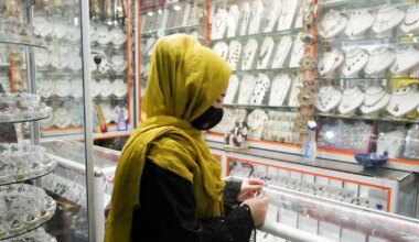 Hõbedapuudus Indias, paanika Londonis. Kuidas hõbedaturg kokku kukkus