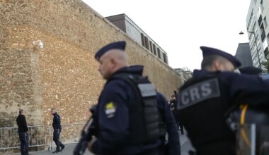 Prantsuse politsei tabas kaks Louvre'i juveelivarguses kahtlustatavat - Maailm - Postimees.ee