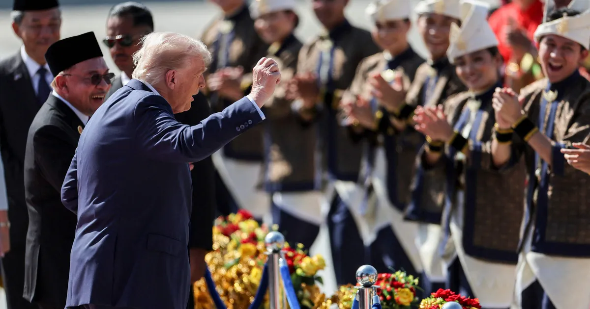 ÜLEVAADE ⟩ Neli käteväänamist, mida Trumpi Aasia ringreisilt oodata