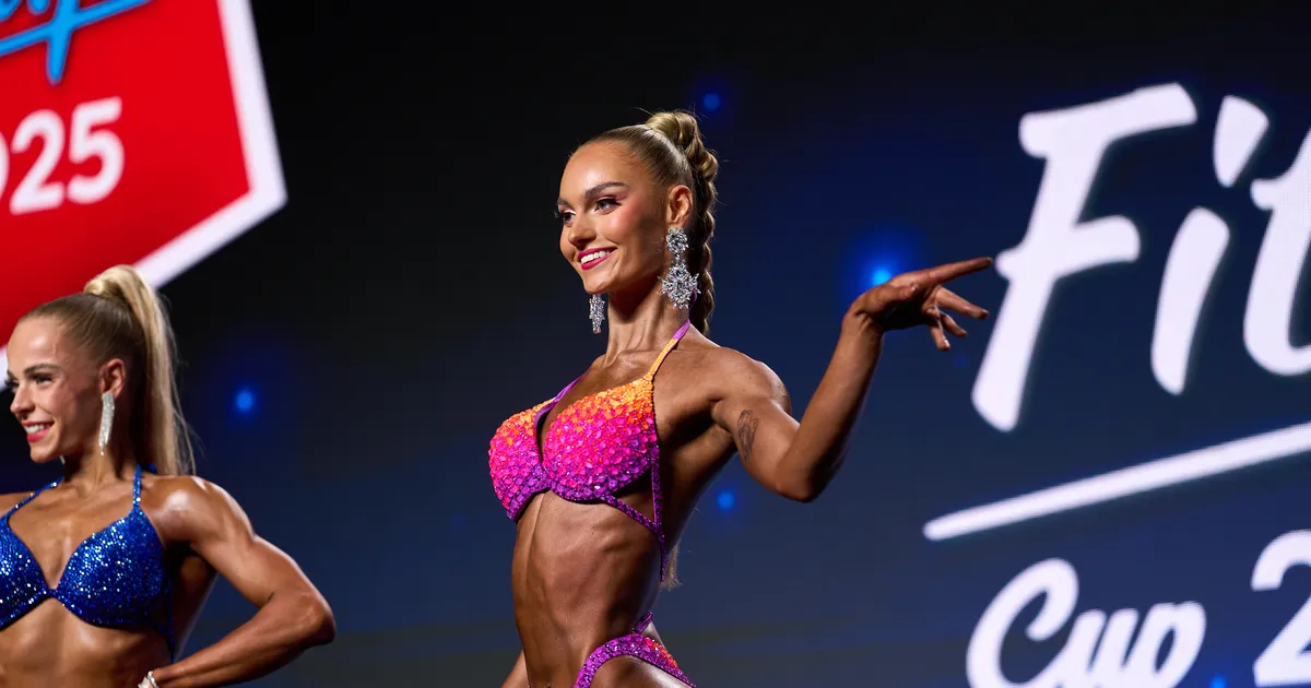 ROOSAD BIKIINID JA SÄRAV NAERATUS ⟩ Järvamaa fitnessipiiga hooaja avastart õnnestus