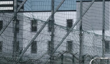 Rootsi plaanib kuritegelike jõukude 13-aastased lapssõdurid trellide taha panna