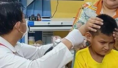 VAATA VIDEOT ⟩ Arst avastas poisi kõrvast midagi õõvastavat