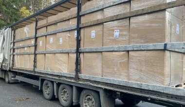 FOTOD ⟩ Valgevenelane üritas Eestisse smugeldada 9 miljonit salasigaretti - Postimees