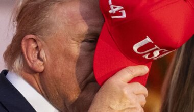 VIDEO ⟩ Kas Ameerika Ühendriikide president Donald Trump pidas minioni maski lihtsalt ämbriks?