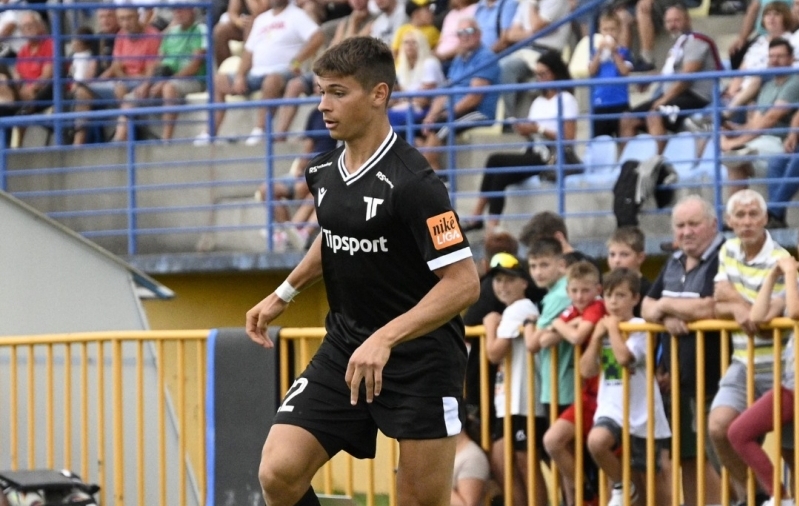Dimitri Jepihhin suundub pikale vigastuspausile. Foto: astrencin.sk