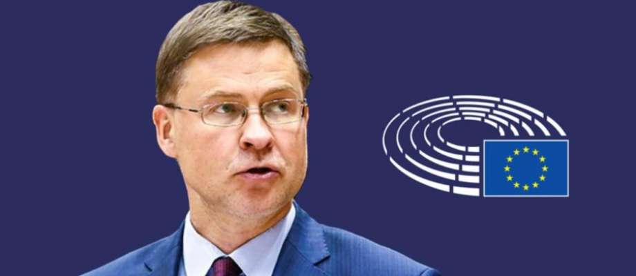 Euroopa Komisjoni majanduse ja tootlikkuse volinik Valdis Dombrovskis kinnitas, et digitaalne euro võimaldab riske maandada, kindlustades selle, et euroala säilitab kontrolli oma finants- ja makseinfrastruktuuri üle.