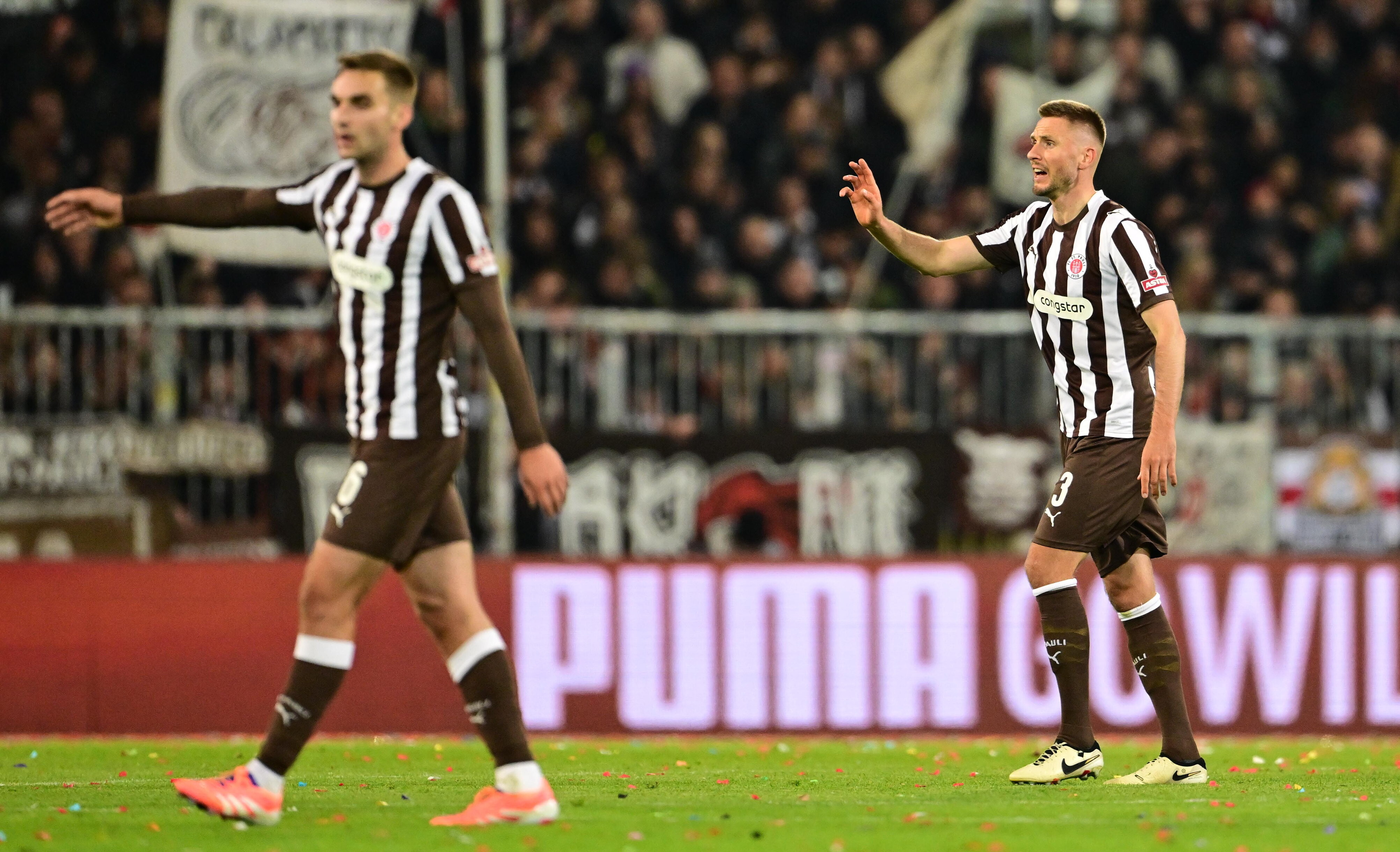 Karol Mets alustab Frankfurdi Eintrachti vastu. Foto: Scanpix / picture alliance / WITTERS