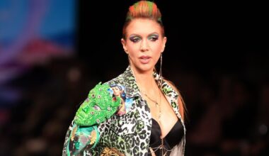 FOTOD | Lauljanna Laura Põldvere vallutas Tallinn Fashion Weekil moelava seksikas pesus