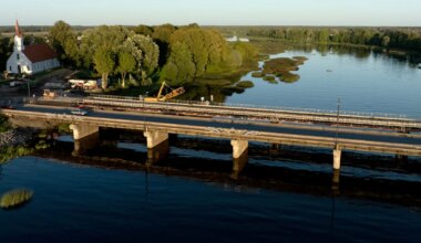 Läti avas liikluse Salacgrīva uuel sillal, kuid ühel rajal