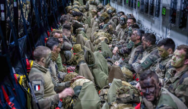 Vene välisluure: Prantsusmaa valmistub sõdurite saatmiseks Ukrainasse