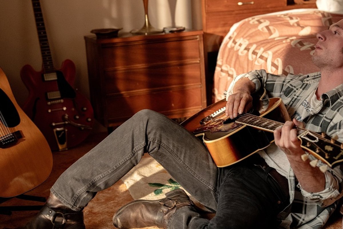 KINOFILMIDE EDETABEL | Eesti film teeb teistele kinolevis tuule alla