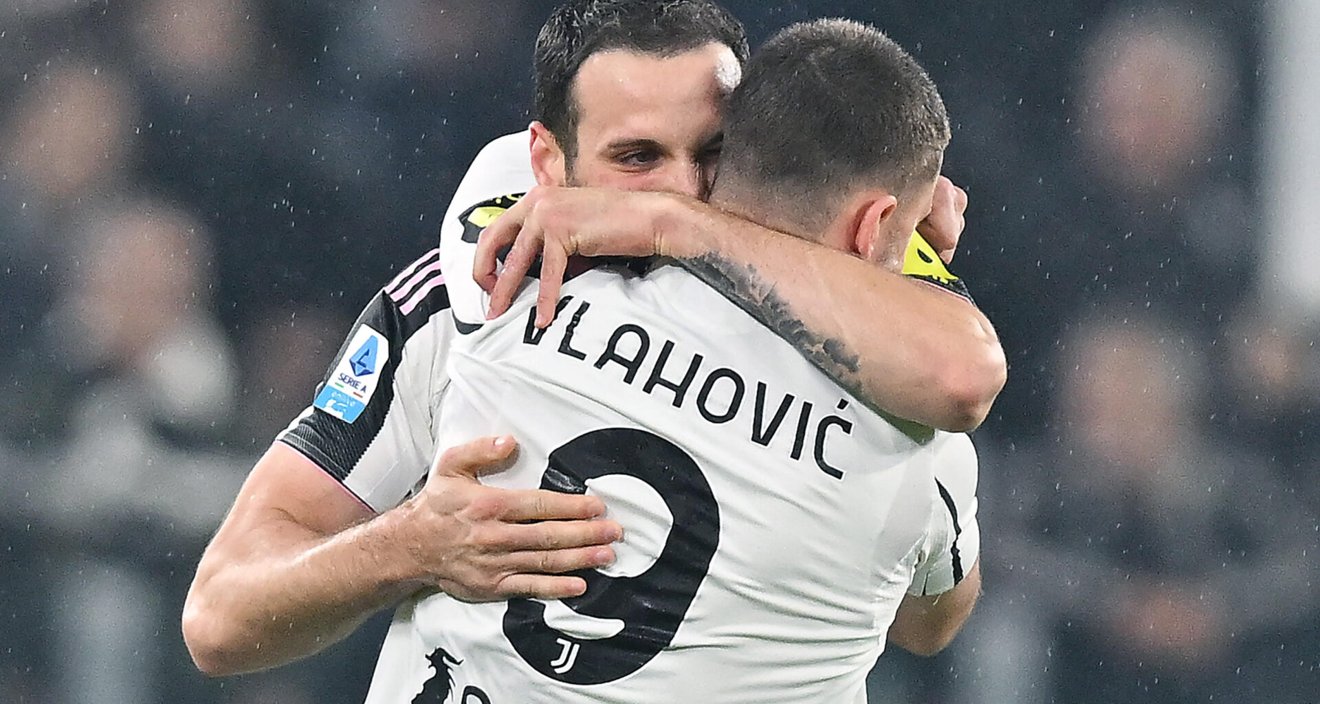 Peatreeneri pikalt saatnud Juventus hakkas kohe võitma, moepealinlased jätkavad tihedalt