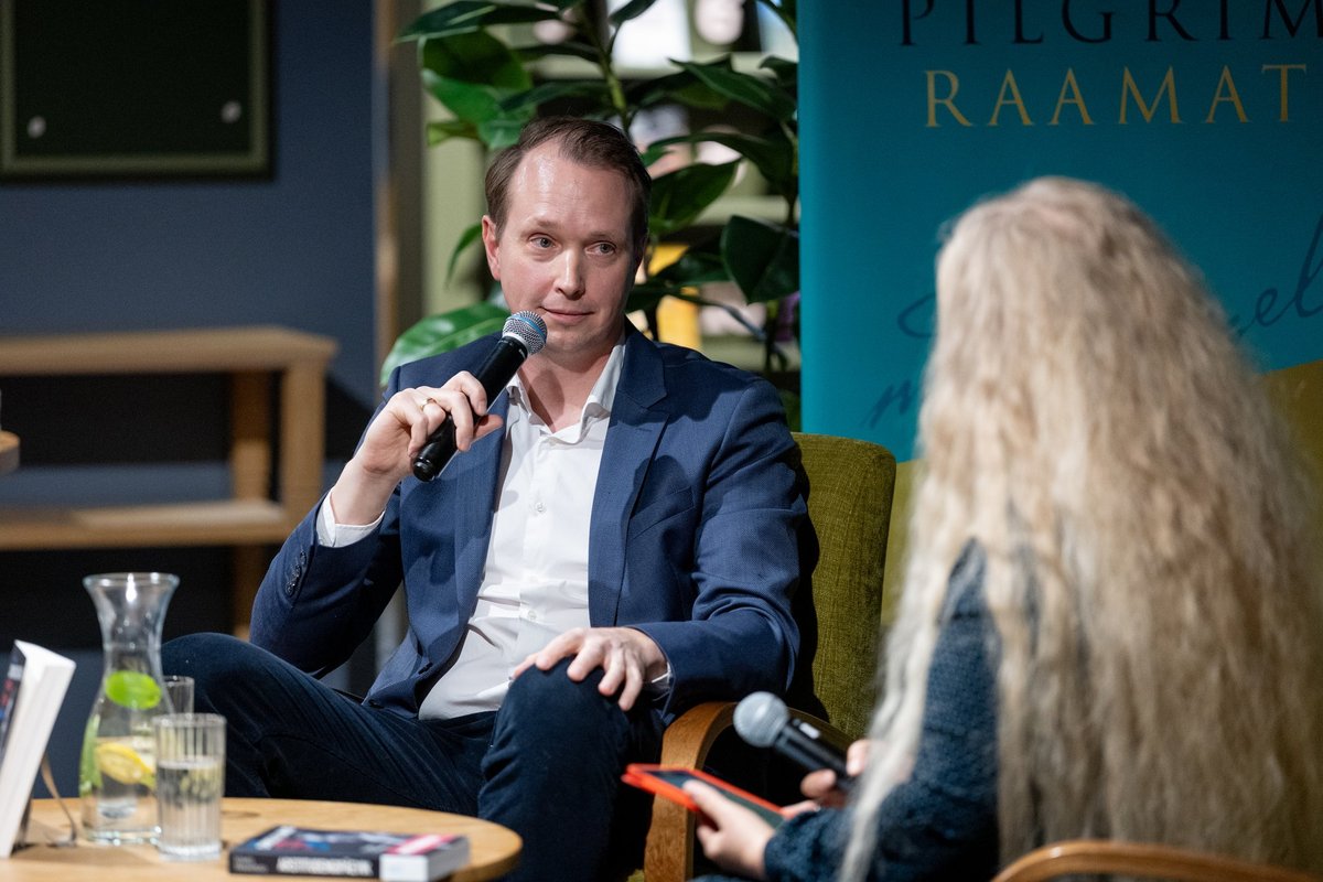 FOTOD | Toivo Tänavsuu esitles oma arstiõpingute päevikut