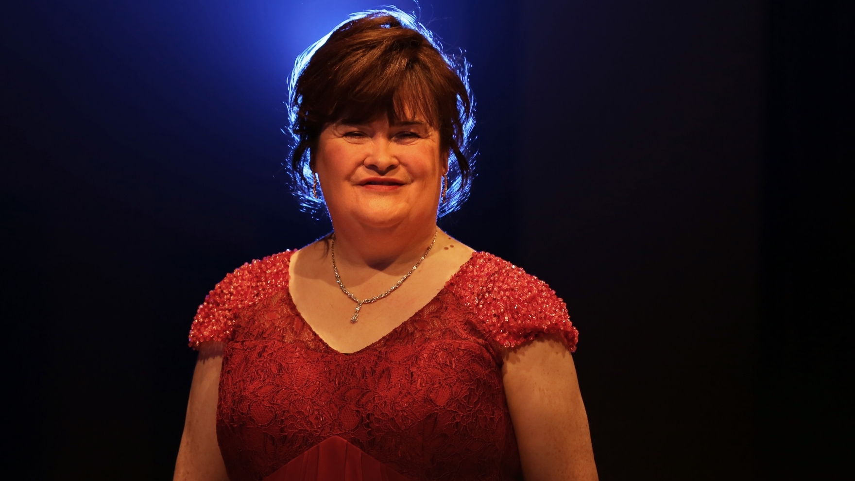 FOTOD | Ei tunne enam äragi! Susan Boyle on rängad tervisemured seljatanud ja näitab uut säravat välimust