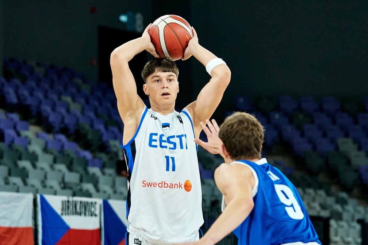 Rauad tules: Eesti korvpallitalent Tomann külastas endise tähtajakirjaniku juhitavat ülikoolitiimi