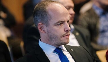 Volikogukohata jäänud Eesti rahvuslased ja konservatiivid jätkab tegevust | Eesti