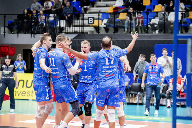 Pärnu alustas Aadu Luukase karikavõistlusi kindla võiduga | Võrkpall