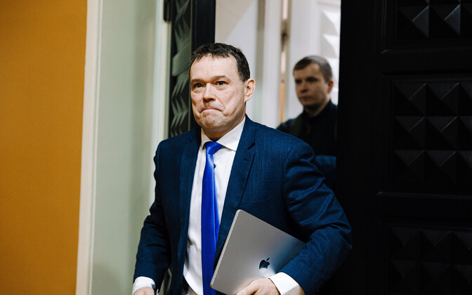 Timpson lööks siseministeeriumi viibimiskeelu eelnõu kaheks | Eesti