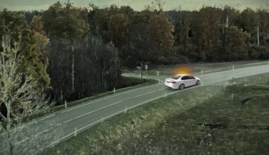 Harjumaa küla elanikud riskivad iga päev ohtlikul ristmikul eluga. Riigi hinnangul on kõik korras