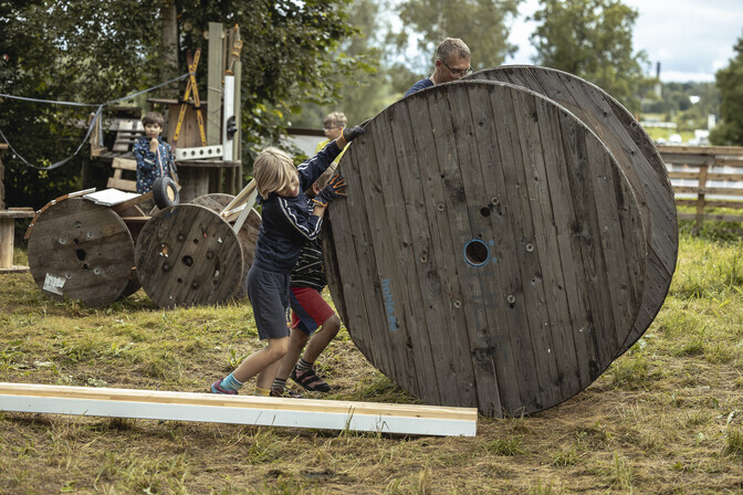 Riske võimaldav mäng kasvatab lastest enesekindlad täiskasvanud | Ühiskond