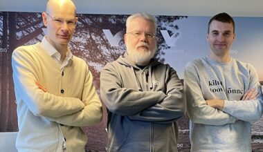 Võimla. Emotsioonid ja möll korvpallis-jalgpallis, Tribuntsovi edu ja Alaver dokfilmides | Vikerraadio