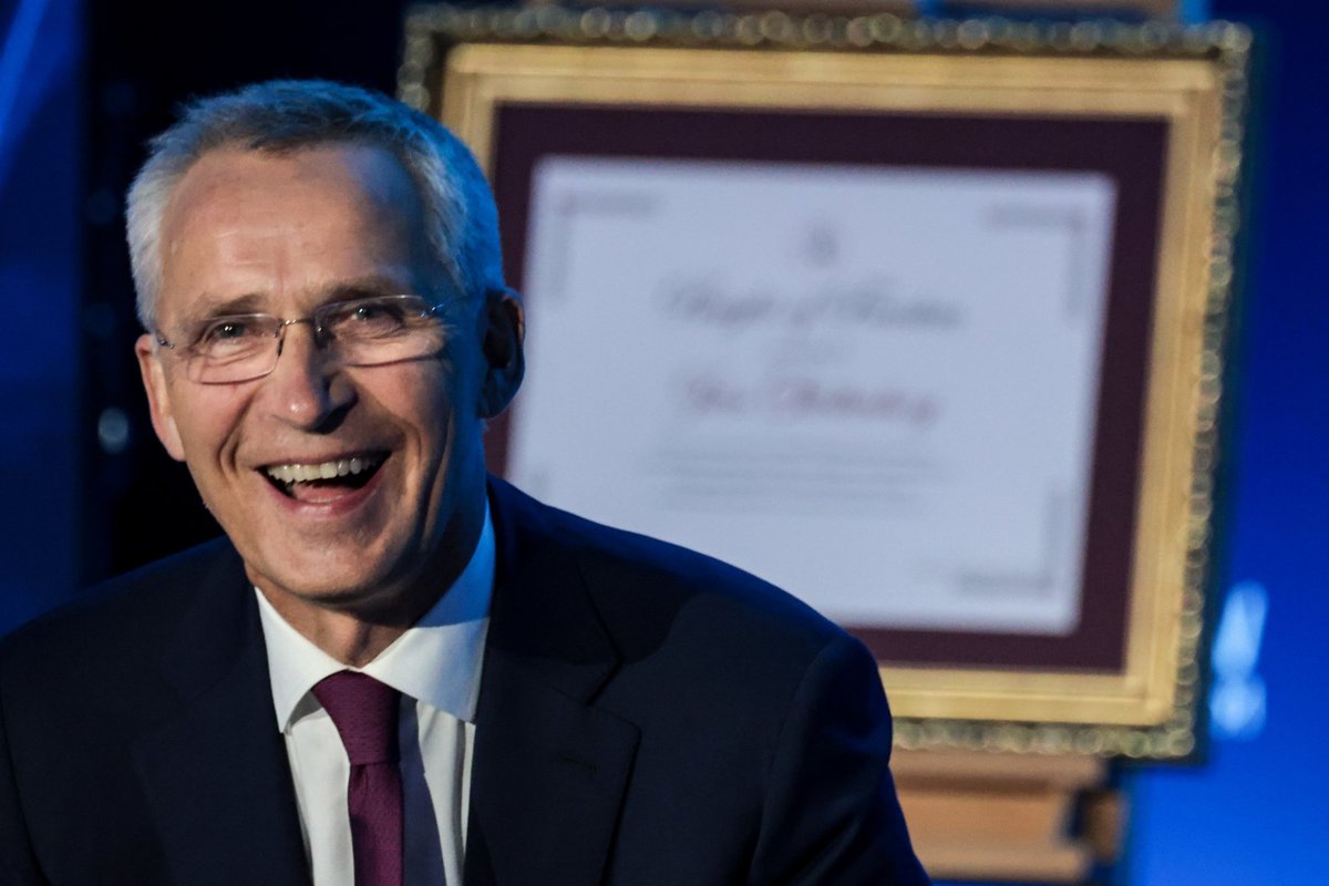 DELFI NORRAS | NATO sisetülid, peretragöödiad ja tuumasõjahirm. Nopped Jens Stoltenbergi memuaaridest