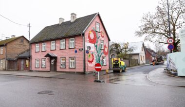 FOTOD | Tartus hukkus liiklusõnnetuses tõukerattur