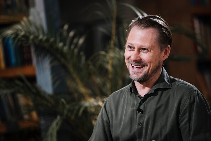 Tambet Tuisk: armukelmide ohvritelt varastatakse tihti ka lootus ja usk | Vikerraadio