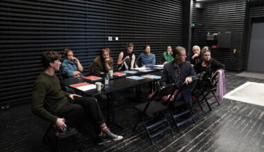 Pildid: Rakvere teatris algasid jõululavastuse proovid | Teater