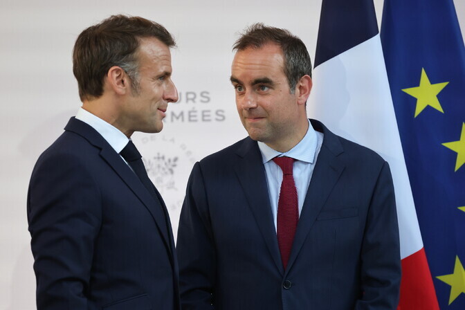 Macron nimetas ametisse uue valitsuse | Välismaa