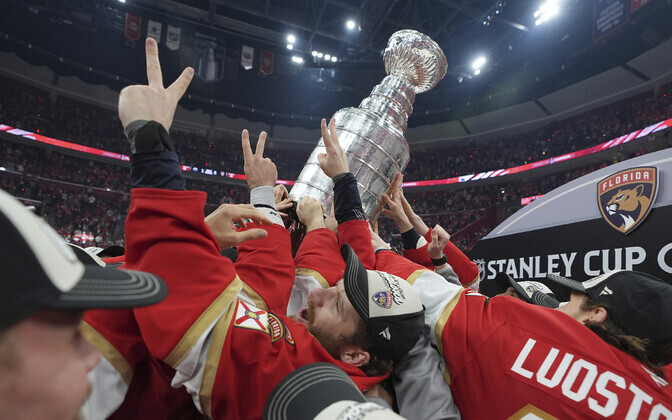 FOTOD | Stanley karika võitnud Panthers esitles uhket meistrisõrmust | Jäähoki