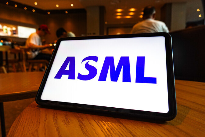 ASML-i tippjuht tegi EL-i tehisintellekti regulatsioonid maatasa | Välismaa