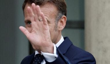 Macron nimetab lähiajal ametisse uue peaministri | Välismaa