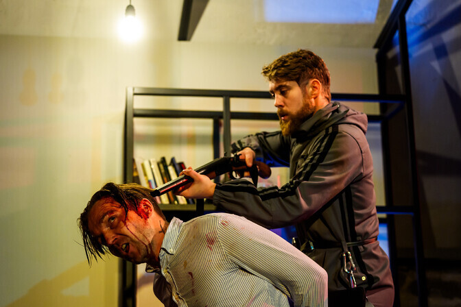 Kellerteatris esietendub Paul Piigi triller "Viimane kolimine" | Teater
