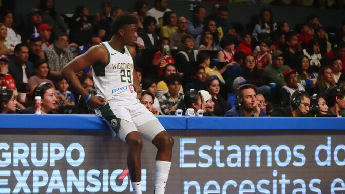 Milwaukee Bucks tõi meeskonda ka kolmanda Antetokounmpo venna | Korvpall