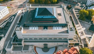 Otseülekanne: oskuskeelepäeval küsitakse, kas eesti teaduskeel suudab ajaga sammu pidada | Kirjandus